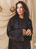 Noir Elegance Abaya - Image 2