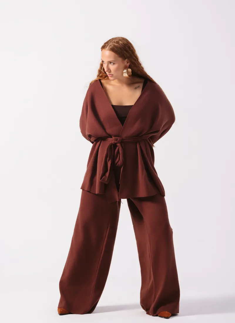 1 (6) Calm Set Brown Winter Outfit - Image 1