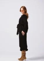 Calm Set Black Winter Outfit - Image 4